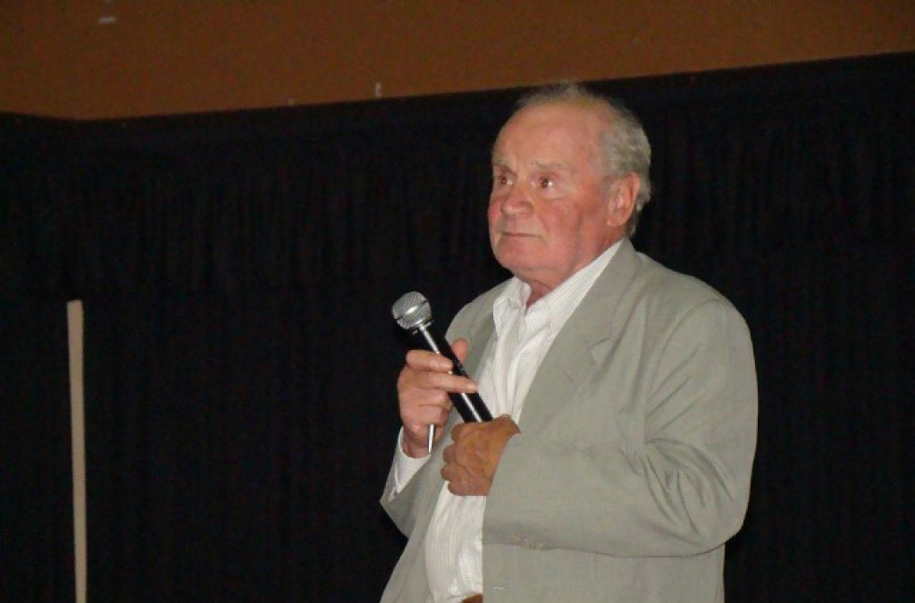 Bonaparte's talk during the VI SBPV, Ribeir&atilde;o Preto (2008)